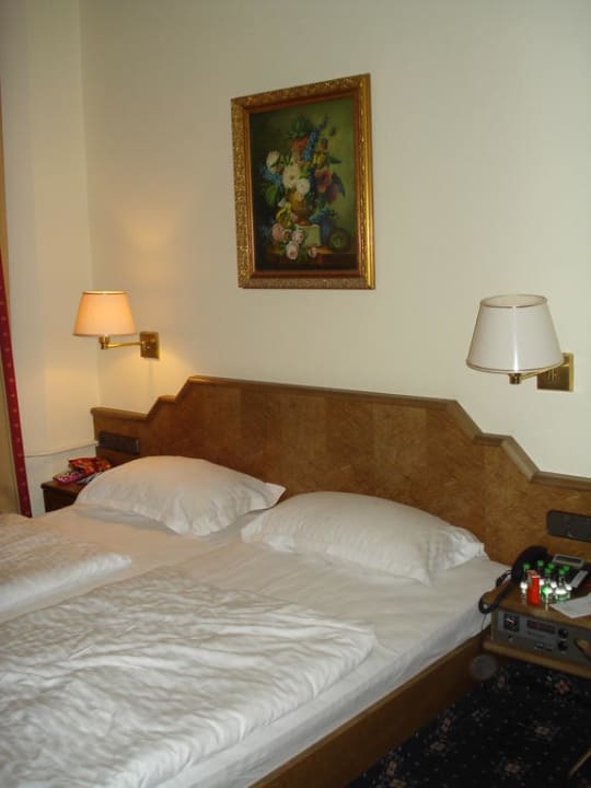 Zimmer acom Hotel Berlin Kurfürstendamm