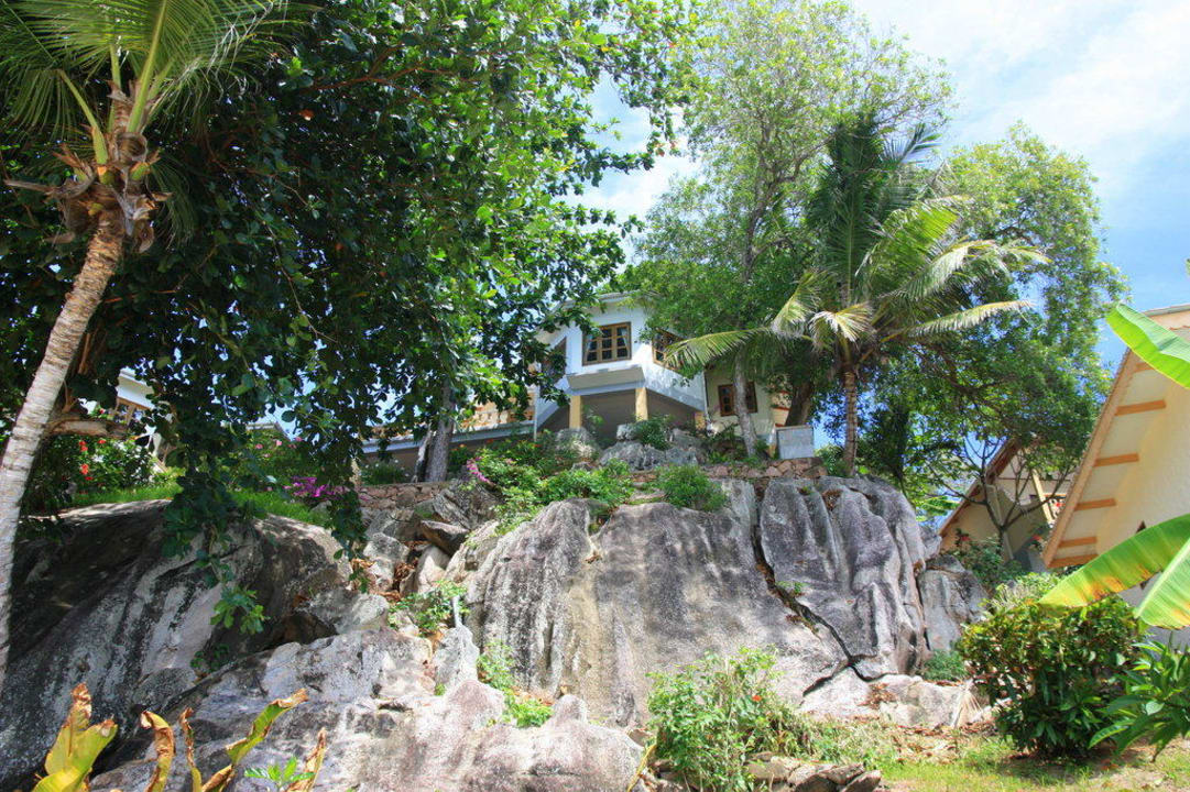 Bois Gayak  Hotel Patatran Village