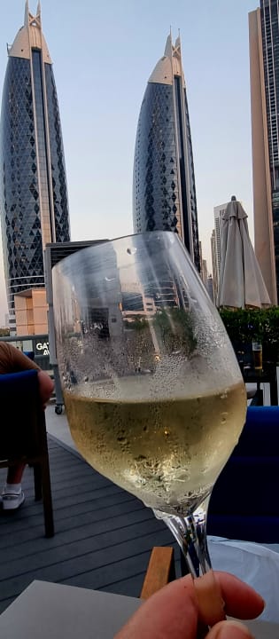 Gastro Rose Rayhaan by Rotana