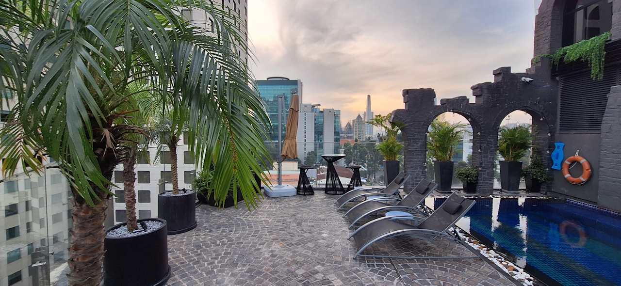 Pool Bach Suites Saigon, a Member of Design Hotels