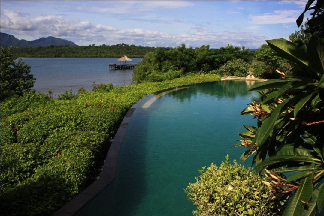 The pool view from the Bay Restaurant Hotel Naya Gawana Resort & Spa