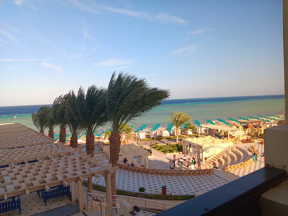 Strand Gravity Hotel & Aquapark Sahl Hasheesh
