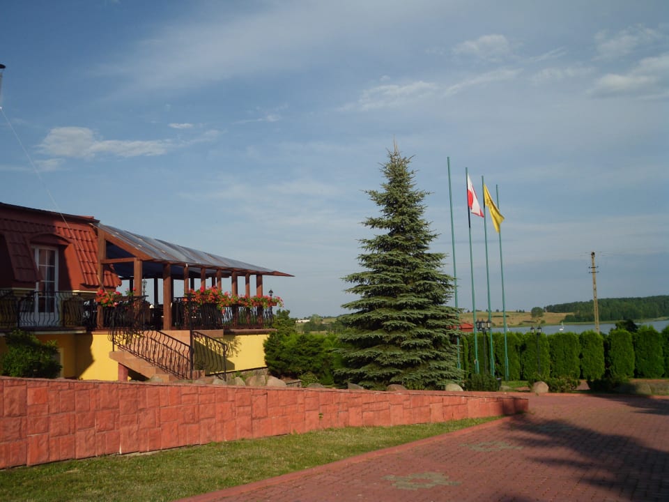 Blick zum See Hotel Mazurski Dworek