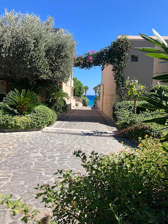 Gartenanlage Aquagrand Artistic Luxury Beach Resort - Adults only