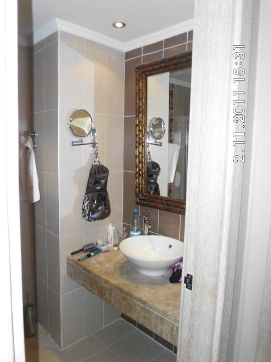 Bad Hotel Sultan of Side