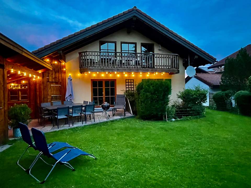 Gartenanlage Ferienhaus ALPVERLIEBT