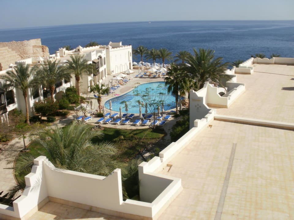 Über den Dächern des Plaza Blick zum Beach Sharm Plaza