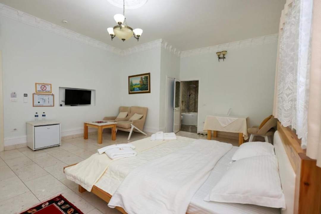 Zimmer Hotel Familja