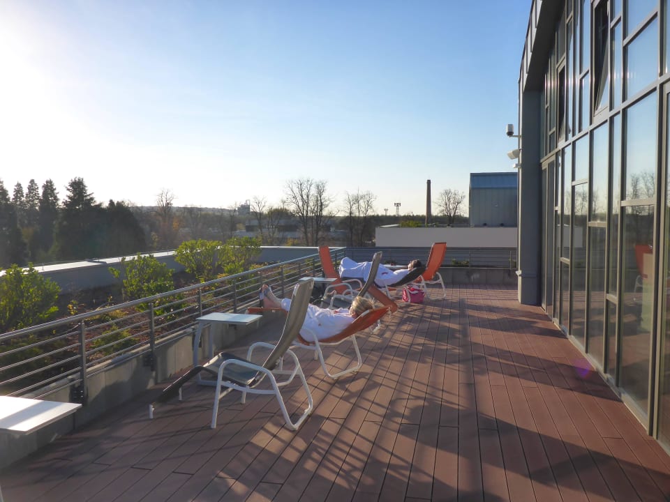 Aussenliegebereich im SPA (4.Etage) Thermal Hotel Balance Lenti