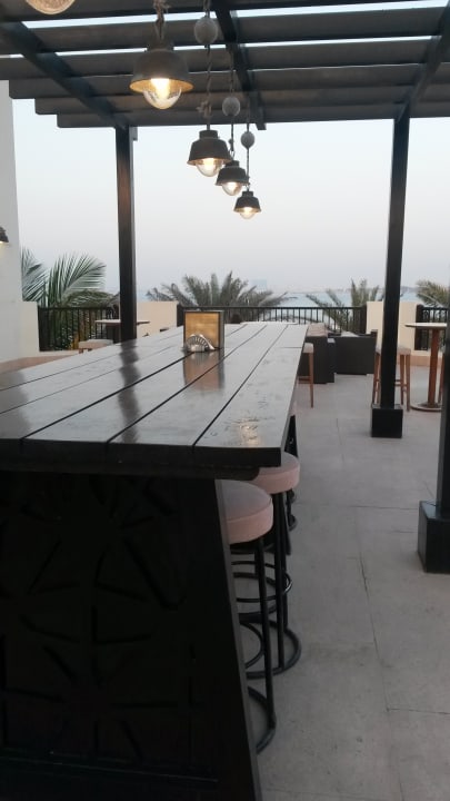 Gastro DoubleTree by Hilton Resort & Spa Marjan Island