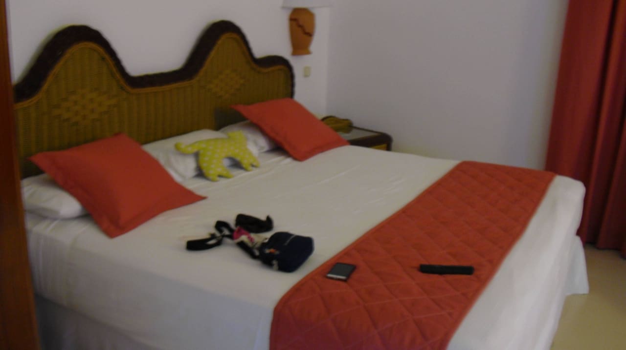 Bett Playabachata Hotel