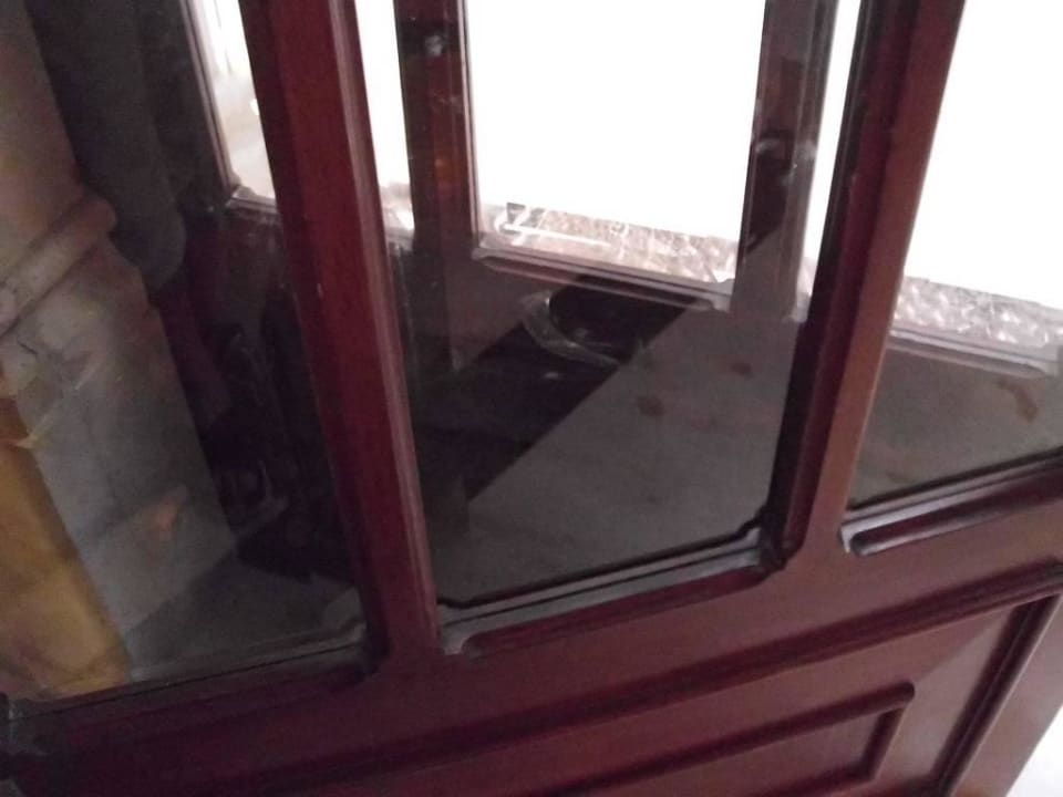 Dreckiges Fensterglas (Zugang Internet-Raum) Hyatt Zilara Riviera Maya