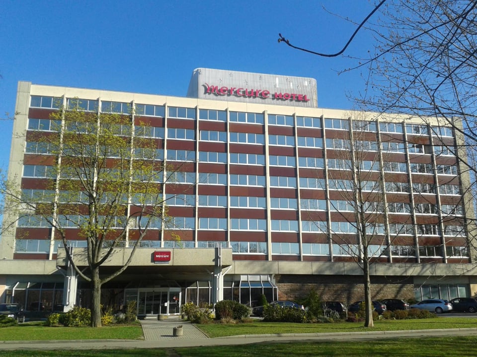 Frontansicht Hotel Mercure Palais des Congres