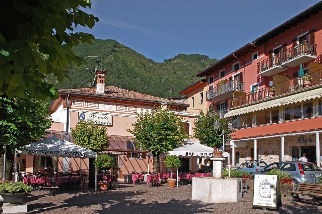 Piazza & Hotel "Sole" Hotel Sole & La Fenice