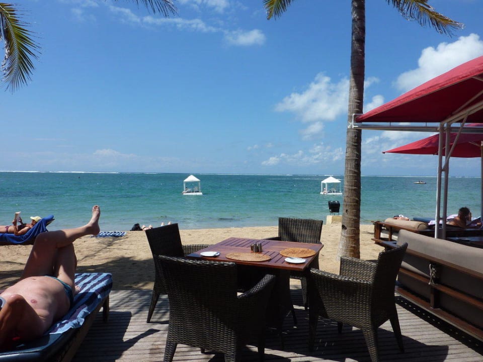 Der Blick aufs Meer Puri Santrian