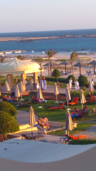 Gartenanlage am Nachmittag Wyndham Garden Salalah Mirbat