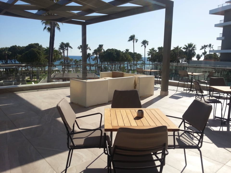 Lobby Terrasse Acanthus Cennet Barut Collection