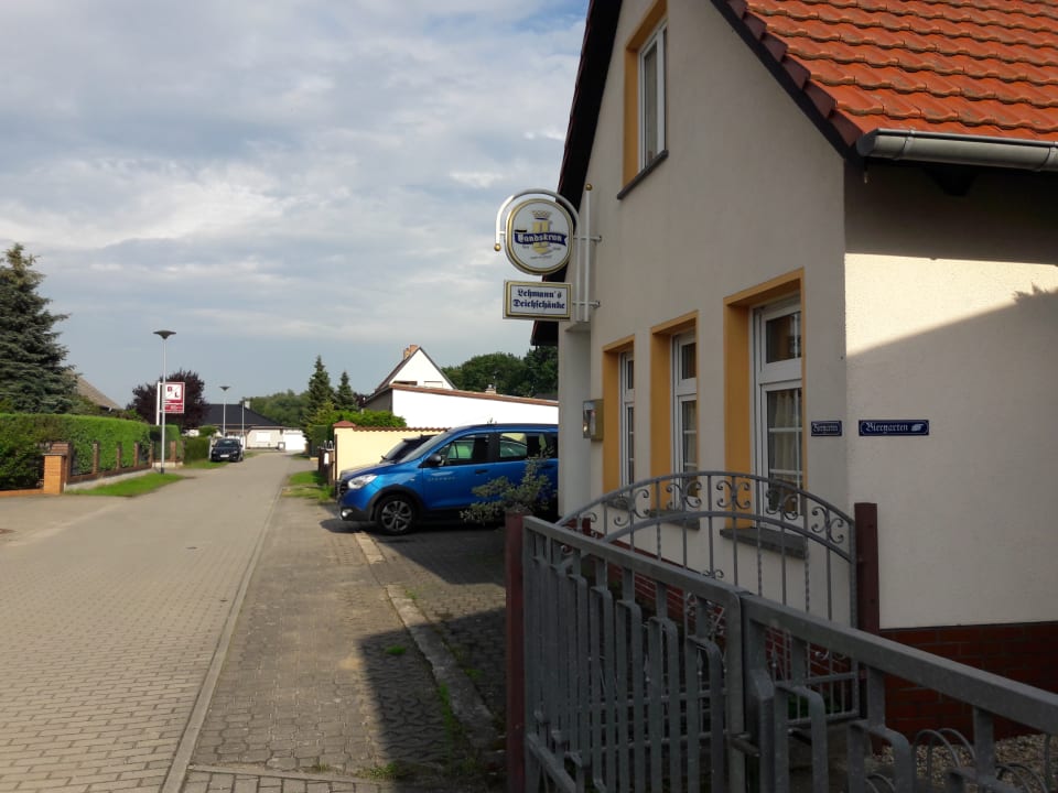 Außenansicht Pension Lehman's Deichschänke