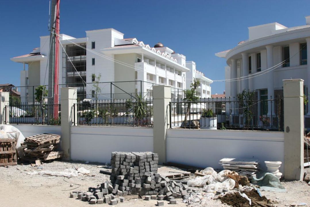 Alba Queen im Juni Alba Queen Hotel