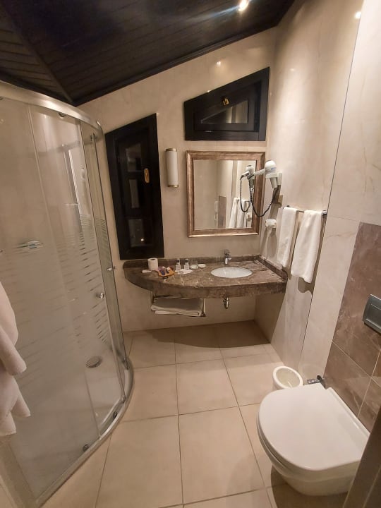 Zimmer Sunrise Resort Hotel