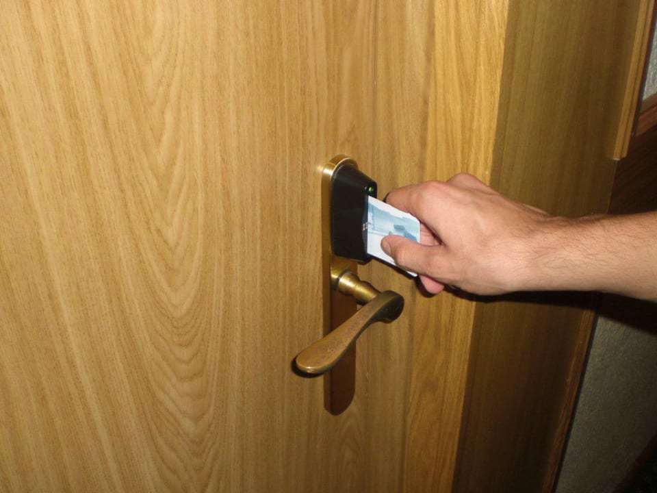 mit Karte ins Zimmer Valentin Reina Paguera