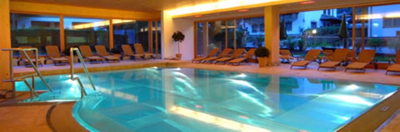 Panorama-Hallenbad Hotel Tirolerhof