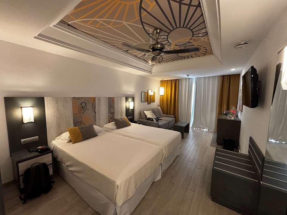 Zimmer Hotel Riu Chiclana