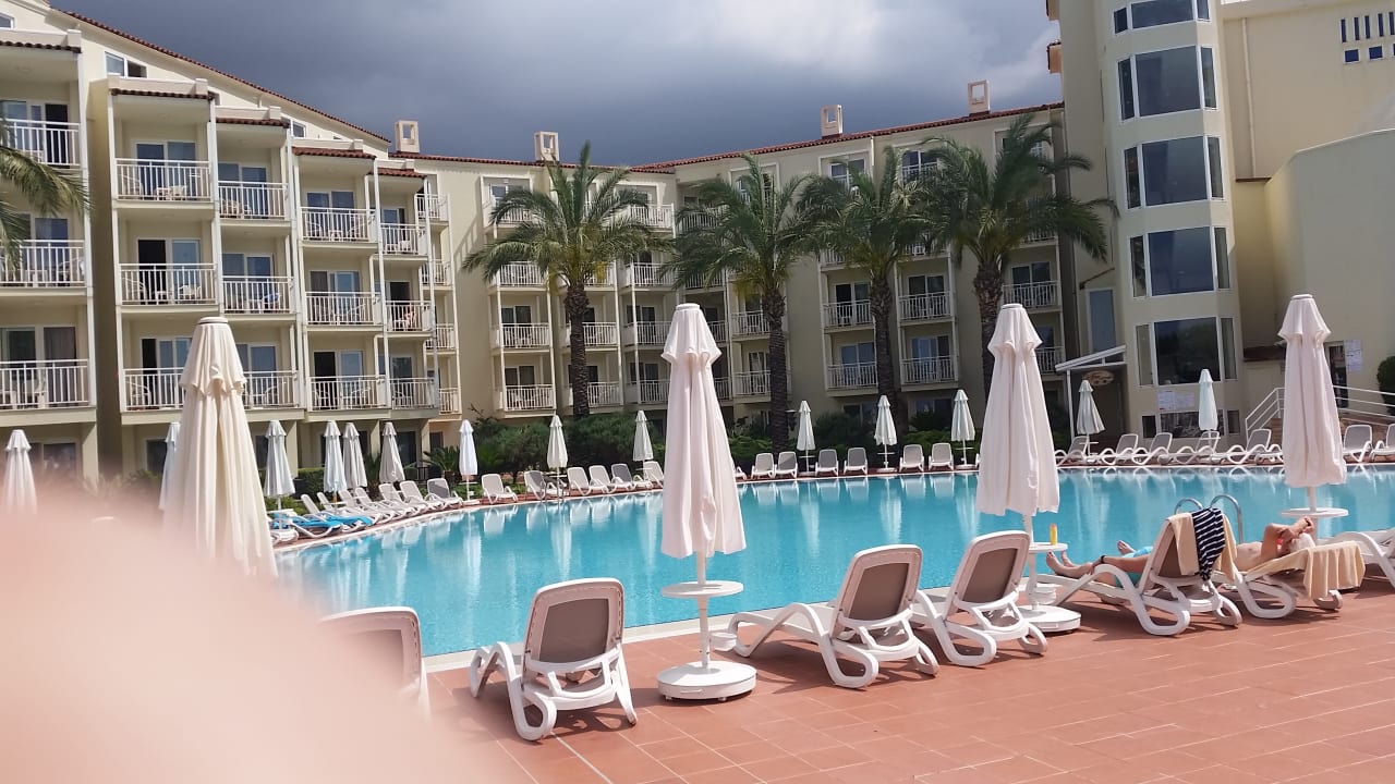 Pool PALOMA Perissia