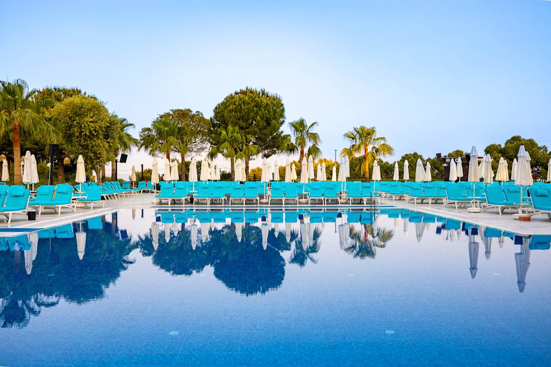 Pool Ramada Resort Kusadasi & Golf