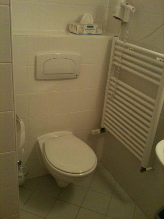 Badezimmer im Hotel Artim Charlottenburg Hotel Atrium Charlottenburg