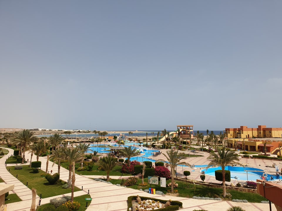 Außenansicht Malikia Resort Abu Dabbab