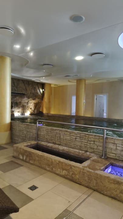 Pool Wellness & Spa Hotel Ambiente