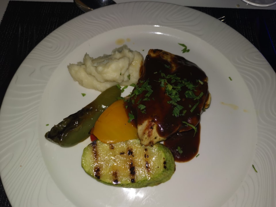 Gastro Salalah Rotana Resort