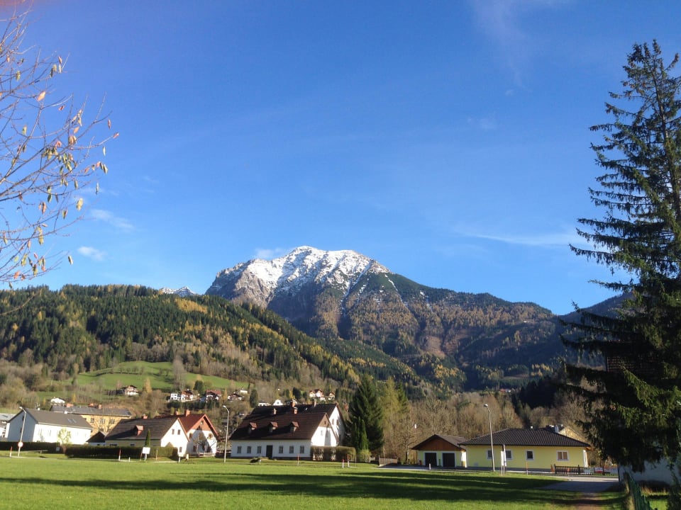 Richtung Osten Herbst Seminar- & Sporthotel Freunde der Natur