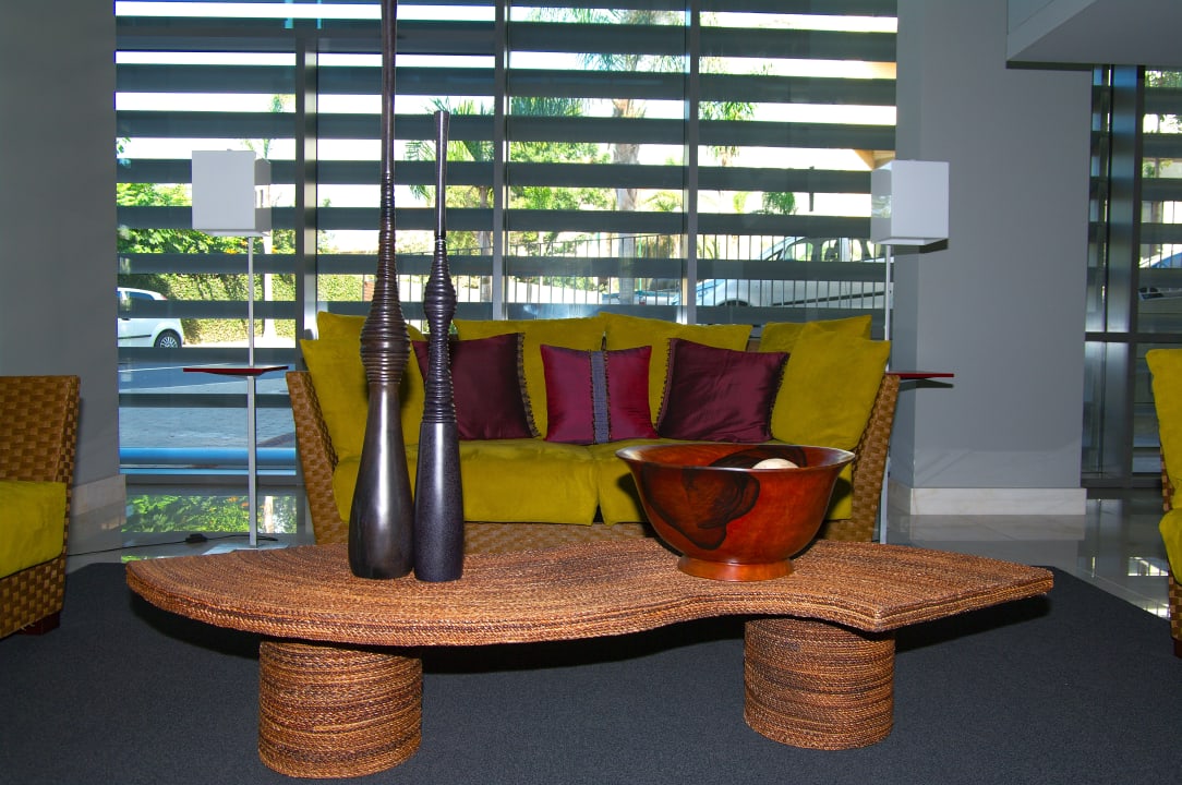 Lobby Hotel Golden Residence