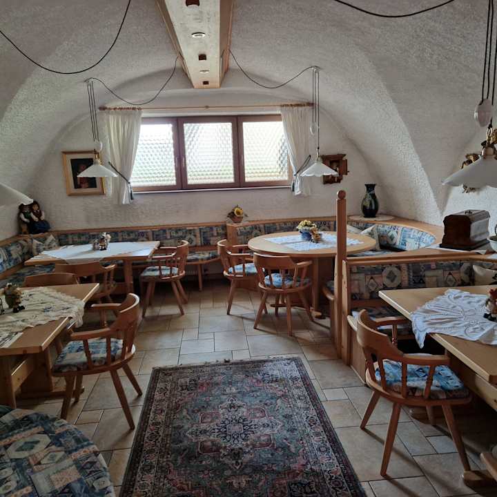 Gastro Gasthof Zum Falken