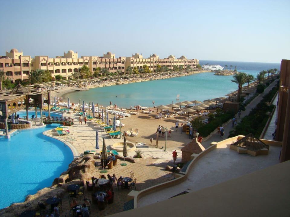 Niezapomniany widok z balkonu Sunny Days El Palacio Resort & Spa