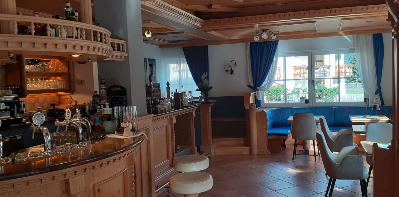 Gastro Hotel Valacia