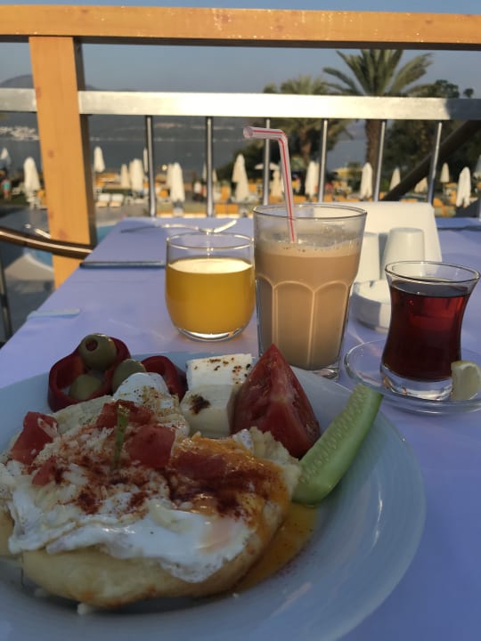 Gastro Doubletree by Hilton Bodrum Isil Club All-Inclusive Resort