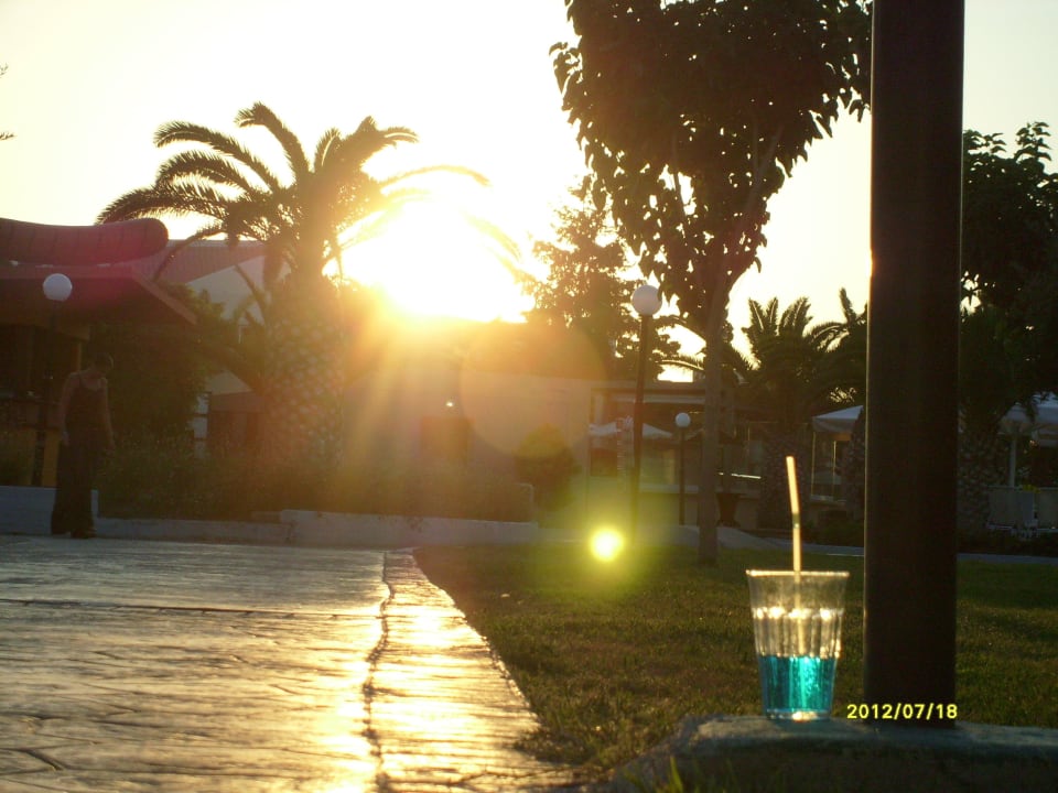 24 h Drink Kipriotis Village Resort