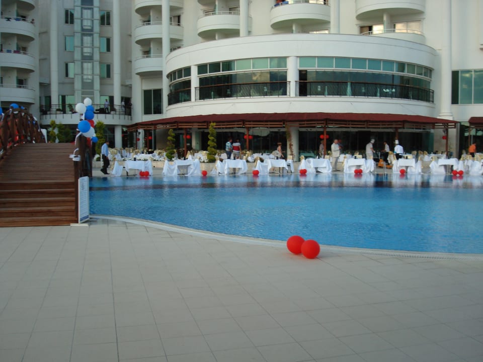 Blick zum Hotel Roma Beach Resort & Spa 16+ Adult Only