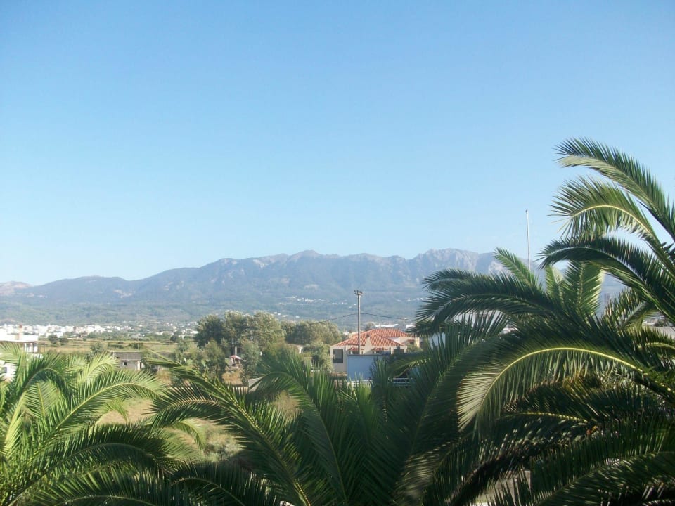 Blick vom Balkon auf die Berge Hotel Tropical Sol