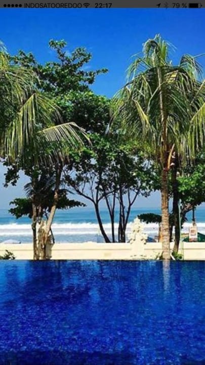 Blick zum Strand Padma Resort Legian
