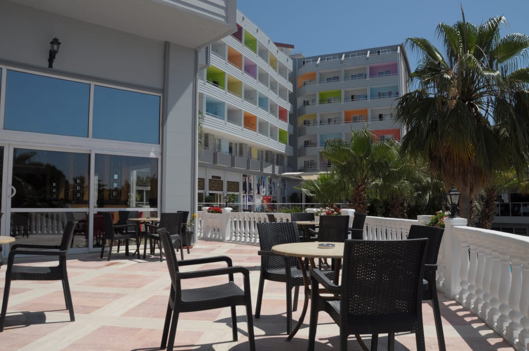 Außenansicht Club & Hotel Karaburun