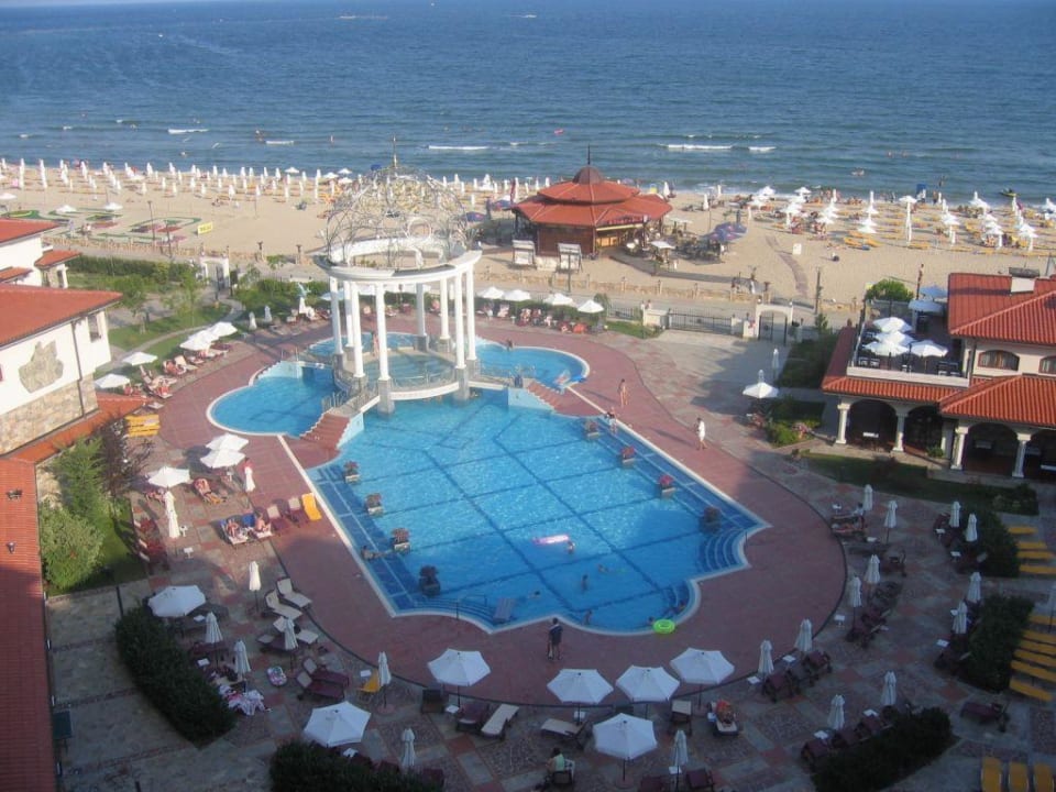 Pool und Strand Helena Sands