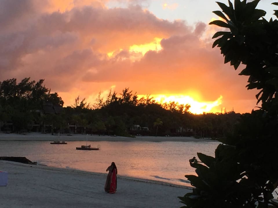 Sonnenuntergang von unserem Zimmer aus Shangri-La Le Touessrok Mauritius