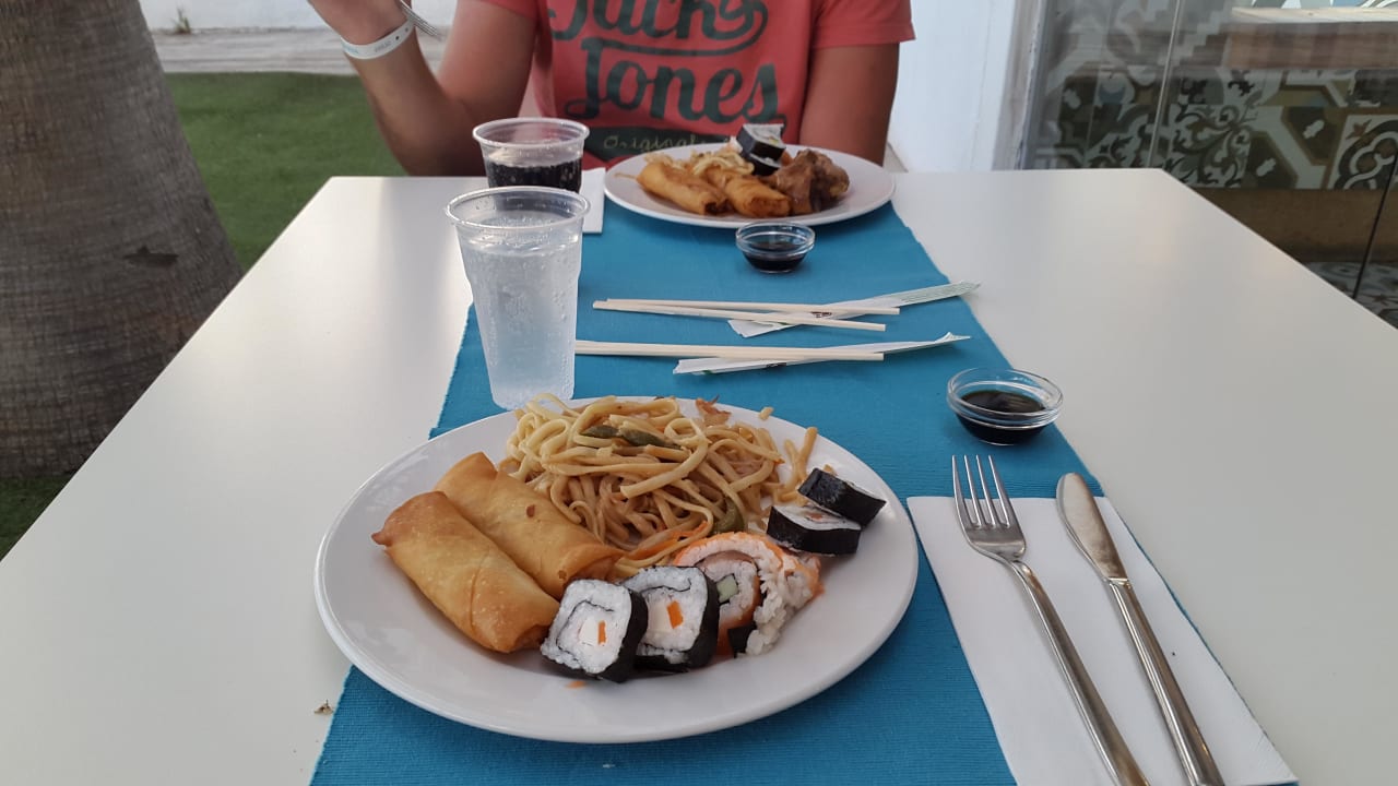 Asia Abend Servatur Playa Bonita