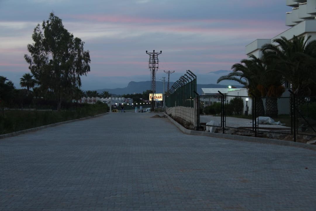 Weg Hotel Orfeus Park