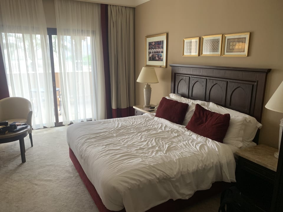 Zimmer Miramar Al Aqah Beach Resort