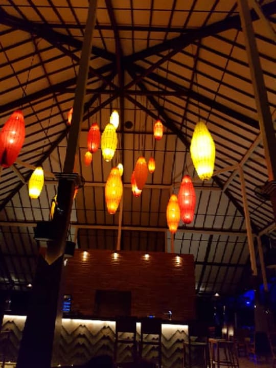 Restaurant Adaaran Select Meedhupparu Island Resort - Premium All Inclusive